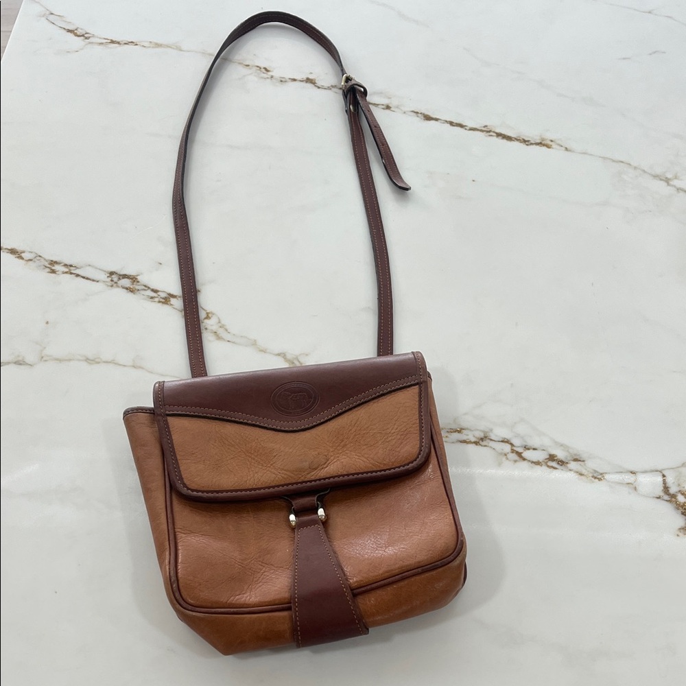 Elegant Brown Leather Crossbody Bag
